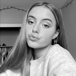 Meet your Posher, Kaya